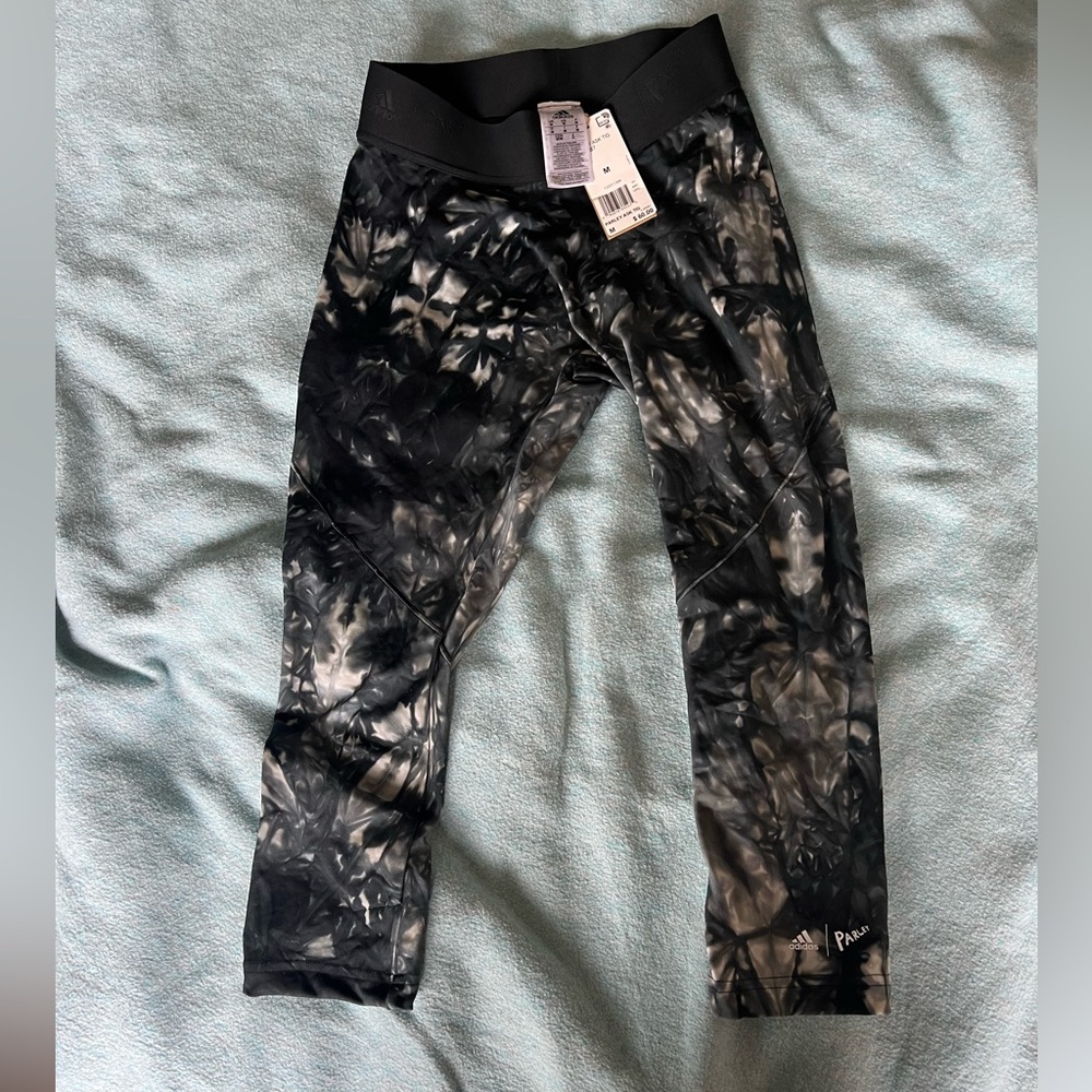Adidas tie dye black men’s workout tights NWT